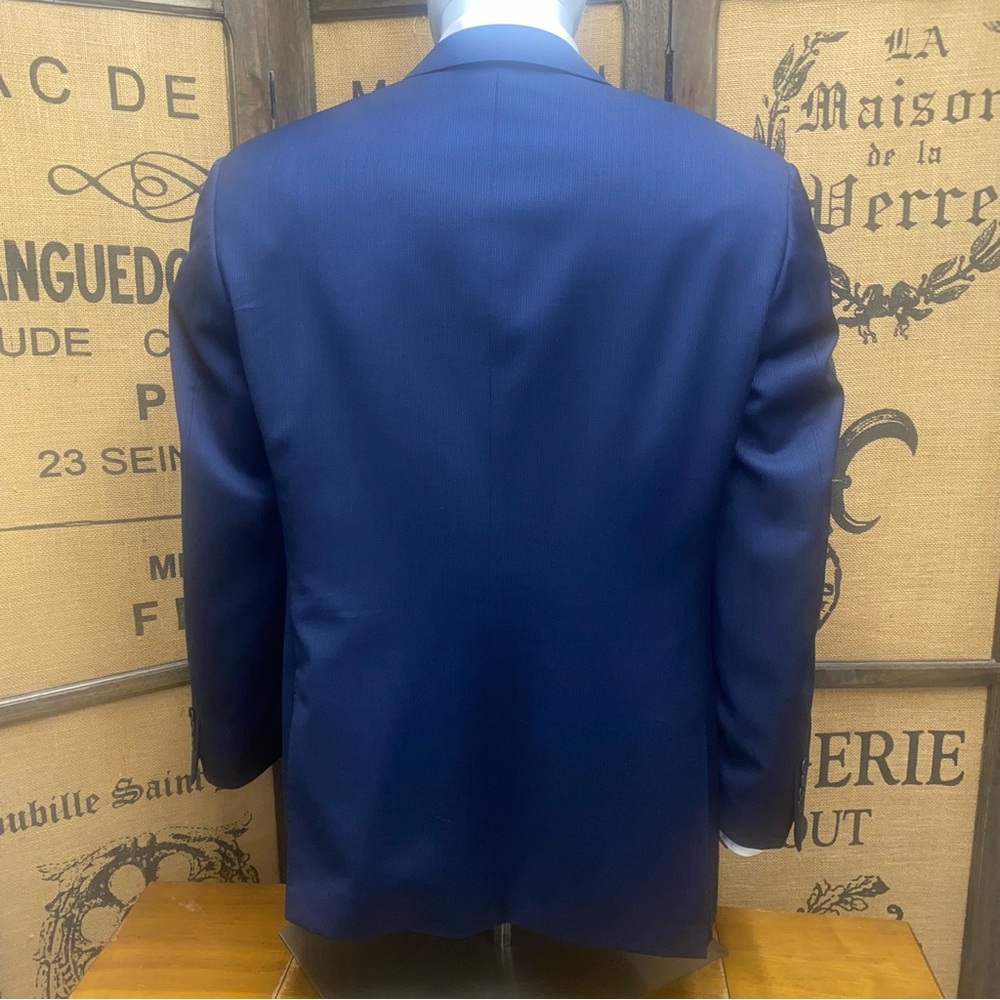 Canali Blue Blazer, 54R (US Equivalent 44R) - Picture 5 of 9